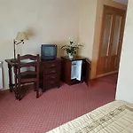 Hotel-residencia Alvargonzalez אכסניה