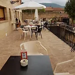 Hotel-residencia Alvargonzalez * וינואסה
