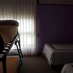 אכסניה Hotel-residencia Alvargonzalez וינואסה