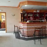 Hotel-residencia Alvargonzalez *