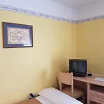 Hotel-residencia Alvargonzalez *