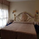 Hotel-residencia Alvargonzalez Ostello Vinuesa