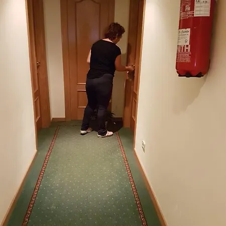 Hotel-residencia Alvargonzalez *