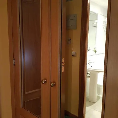 旅馆 Hotel-residencia Alvargonzalez