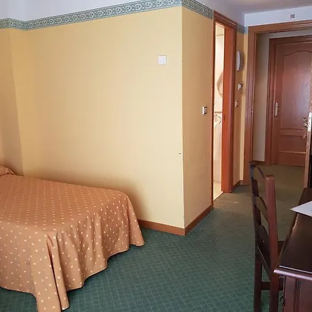 Hotel-residencia Alvargonzalez Винуэса