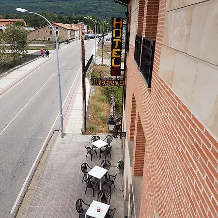 Хостел Hotel-residencia Alvargonzalez *