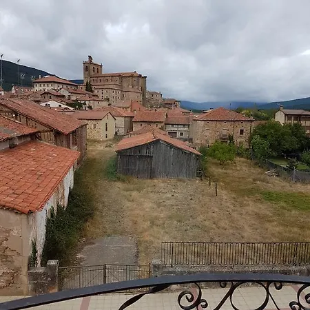 Hostel Hotel-residencia Alvargonzalez