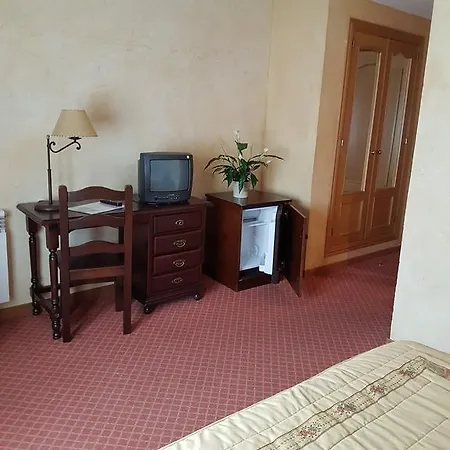 Hotel-residencia Alvargonzalez Хостел