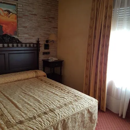 Hotel-residencia Alvargonzalez Хостел