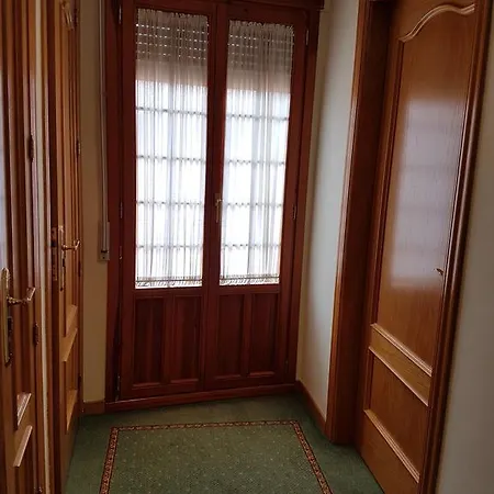 Хостел Hotel-residencia Alvargonzalez *