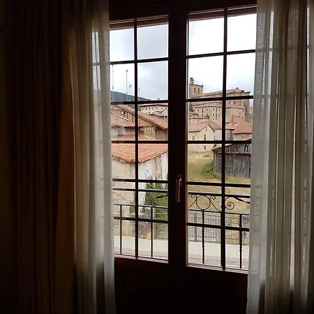 Hotel-Residencia Alvargonzalez Vinuesa