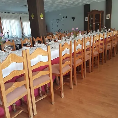 Хостел Hotel-residencia Alvargonzalez Винуэса