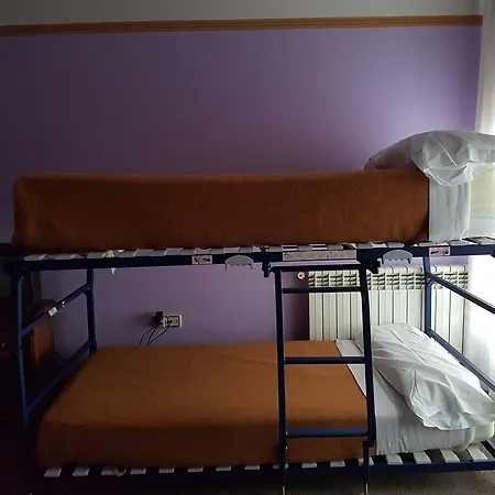 Хостел Hotel-residencia Alvargonzalez *