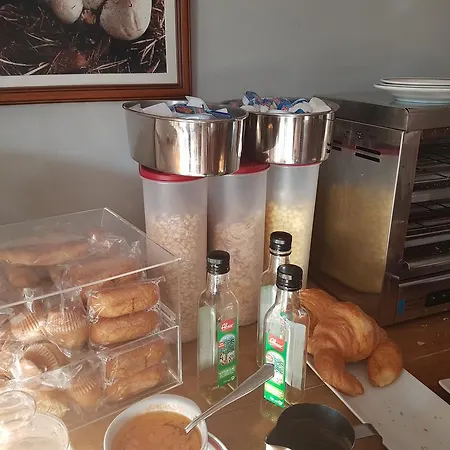 Hotel-residencia Alvargonzalez Хостел Винуэса