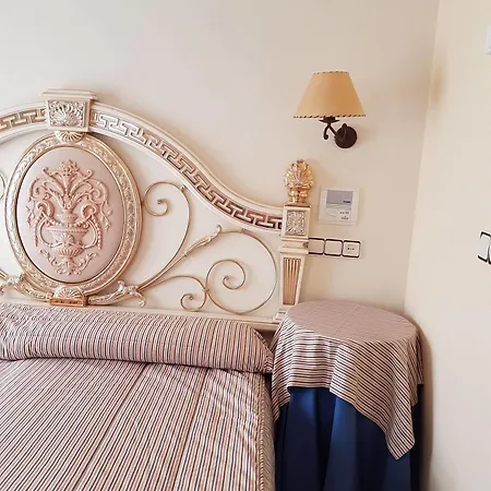 Hotel-Residencia Alvargonzalez *