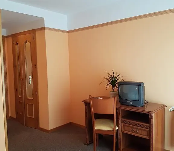 Hotel-residencia Alvargonzalez Hostel *