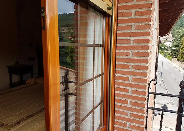 Hostel Hotel-residencia Alvargonzalez *