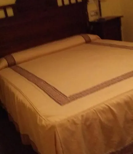 Hotel-residencia Alvargonzalez Hostel *