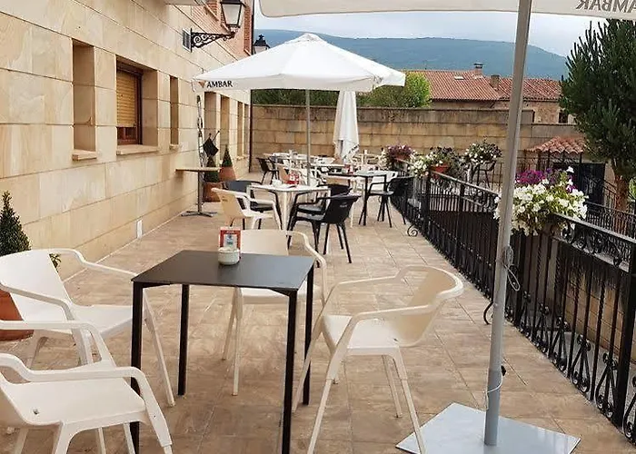 Hotel-residencia Alvargonzalez Hostel *