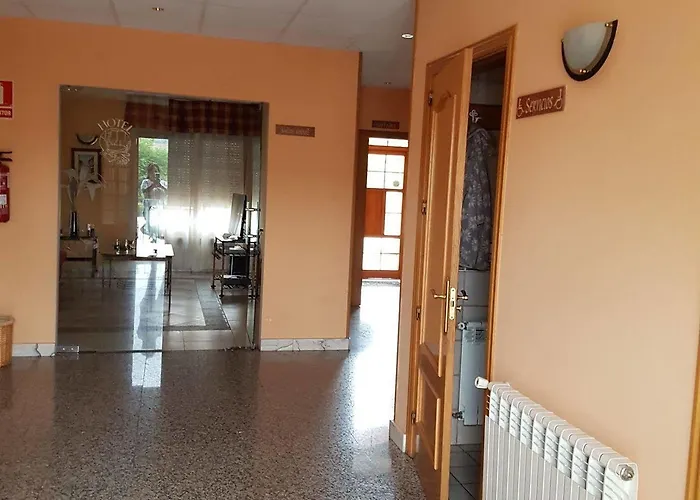 Hotel-residencia Alvargonzalez Vinuesa